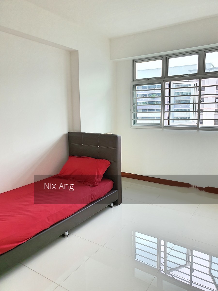 Blk 487B Choa Chu Kang Avenue 5 (Choa Chu Kang), HDB 4 Rooms #221561541